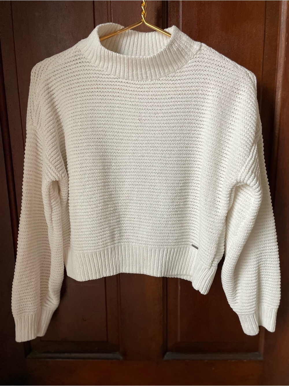 Hollister women's extra small long sleeve white sweater